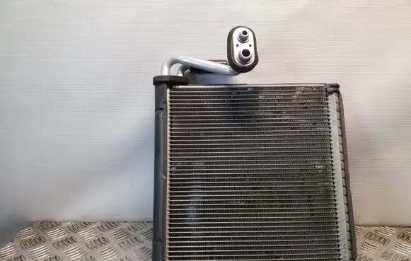 Air conditioning (A/C) radiator (interior)