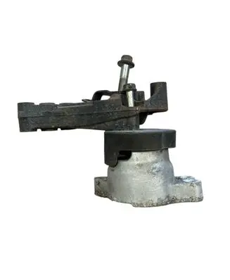 Honda Accord Engine mount bracket 22TL0