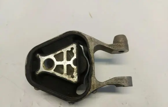 Volvo XC40 Engine mount vacuum valve 32298574