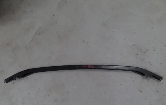 Volkswagen T-Roc Front bumper cross member 2GA807651A