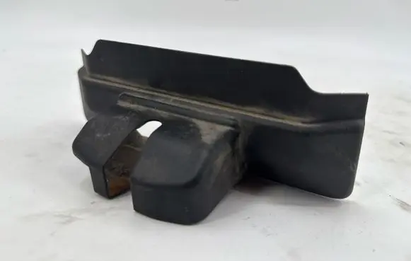 Alfa Romeo 159 Tailgate/boot lid lock trim A997