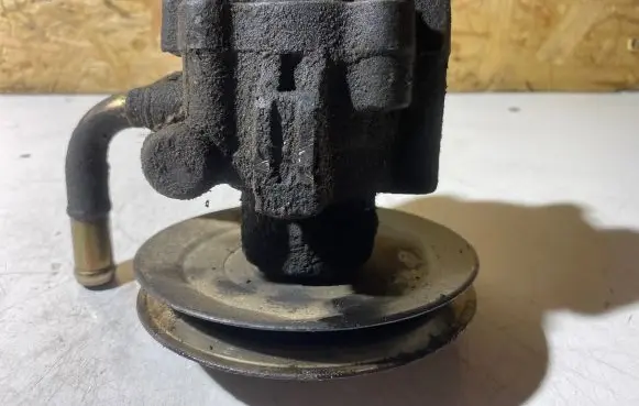 KIA Sportage Power steering pump