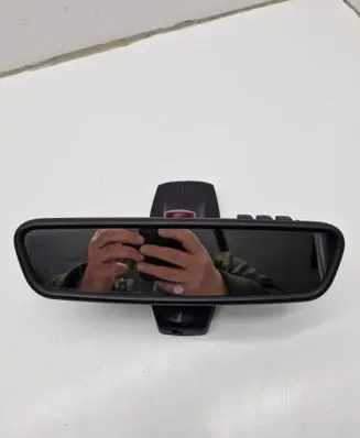 Rear view mirror (interior)