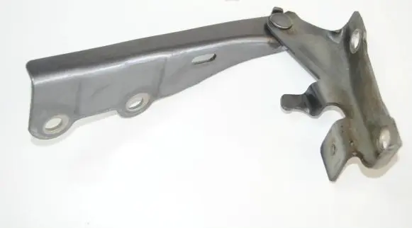 Isuzu D-Max Engine bonnet/hood hinges