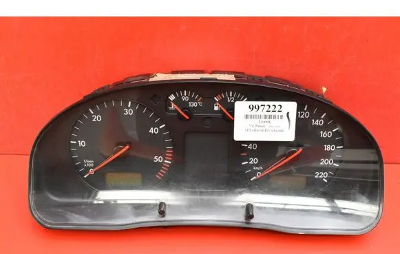 Speedometer (instrument cluster)