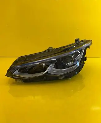 Volkswagen Golf VIII Headlight/headlamp 5H1941059B