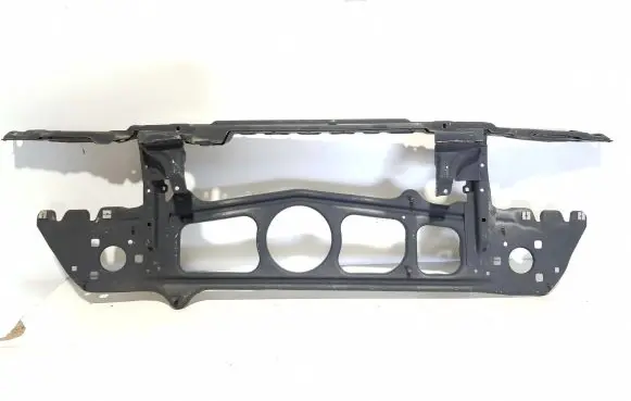 BMW 5 E39 Radiator support slam panel