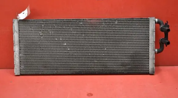 BMW 7 F01 F02 F03 F04 Coolant radiator 7576827