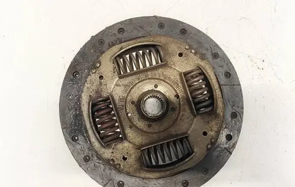 Skoda Fabia Mk2 (5J) Clutch pressure plate 045141025c