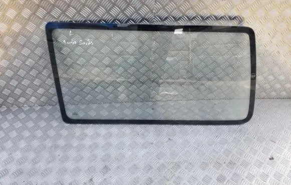 Volkswagen Transporter - Caravelle T4 Rear side window