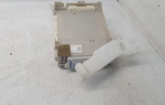 Toyota Prius (XW30) Comfort/convenience module 8273047450A 1148A