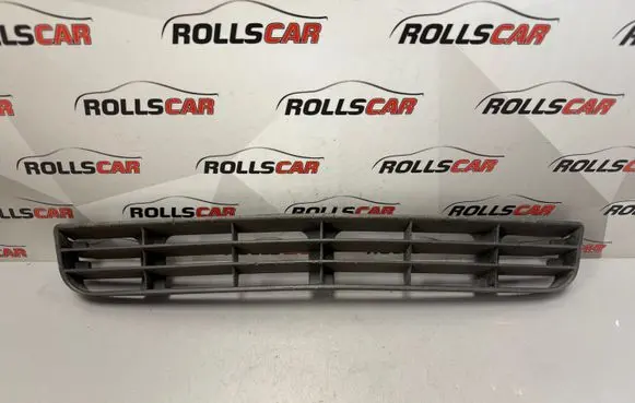 Audi A6 S6 C4 4A Front bumper lower grill 4A0807683
