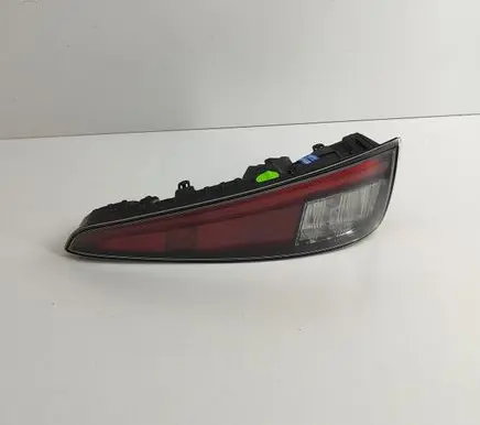 Toyota Prius (XW50) Tailgate rear/tail lights 8158047010 A4Q0410000