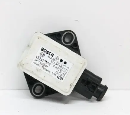 Audi A4 S4 B8 8K Acceleration sensor 8K0907637C