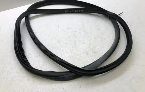 Volvo S60 Front door rubber seal