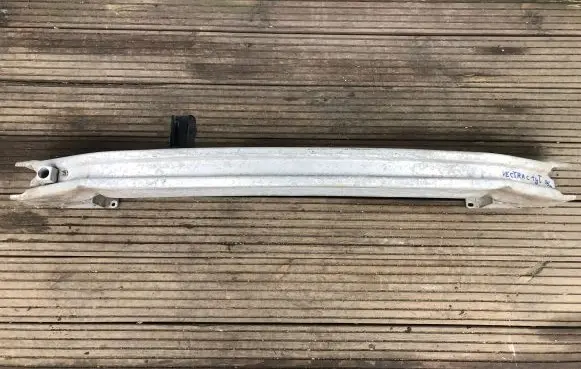 Opel Vectra C Rear beam 13100366