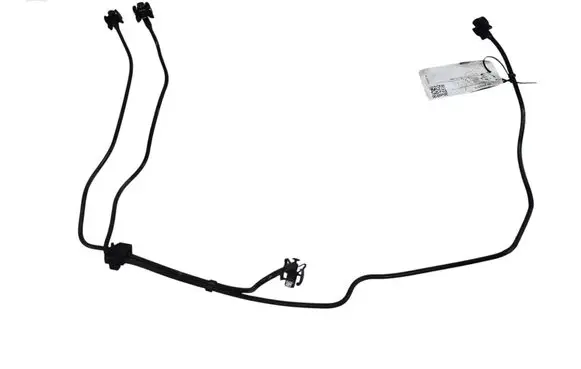 Engine coolant pipe/hose