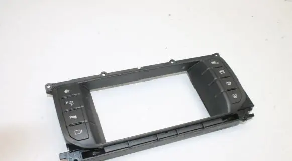 Land Rover Range Rover Evoque L538 Radio/GPS head unit trim GJ3219F211HB