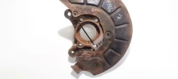 Skoda Octavia Mk2 (1Z) Front wheel hub