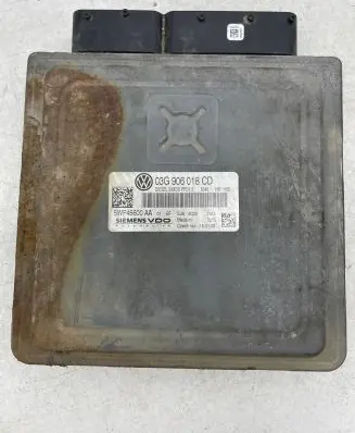 Volkswagen PASSAT B6 Engine control unit/module 03G906018CD 5WP45600AA