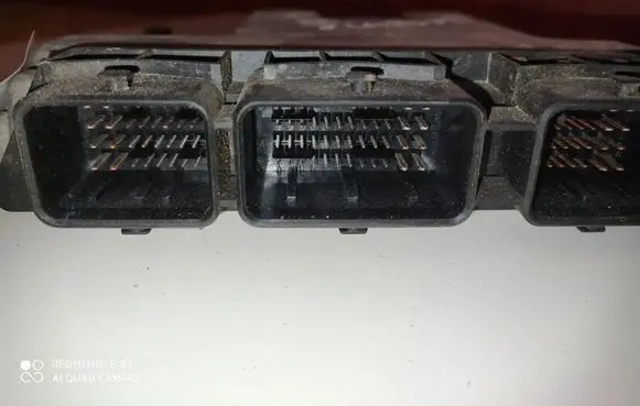 Renault Megane II Engine control unit/module 0281010769