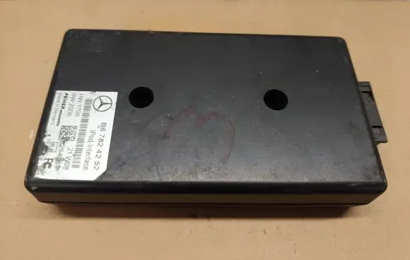 Mercedes-Benz ML W164 Phone control unit/module B67824252