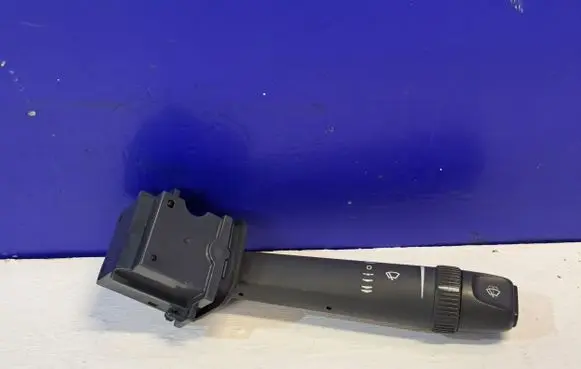 Volvo S60 Wiper control stalk 31268581