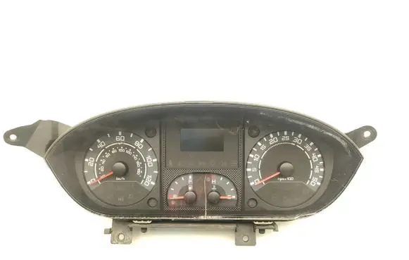 Iveco Daily 35 - 40.10 Speedometer (instrument cluster) 69500157