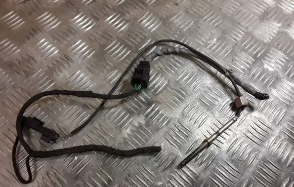 Mercedes-Benz ML W166 Exhaust gas temperature sensor A0009053905