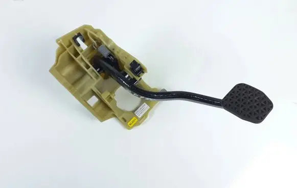 BMW 5 E60 E61 Brake pedal 2282325 KL5371