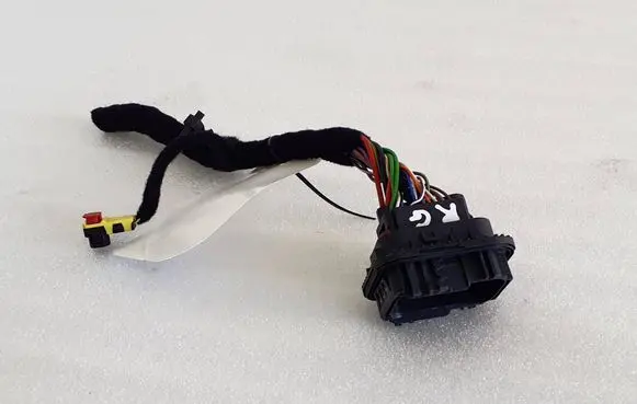Maserati Levante Rear door wiring loom 22904721