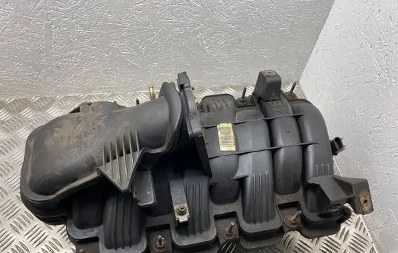 Dodge Durango Intake manifold 53013403AD