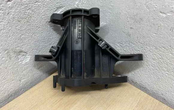 Ford Mondeo MK IV Intake manifold 9M5Q9J444AC
