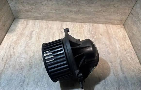 Mini One - Cooper R50 - 53 Heater fan/blower W964423D