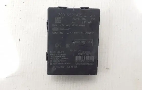 Volkswagen PASSAT B8 Other control units/modules 3Q0959435E