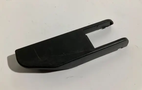 Mercedes-Benz R W251 Rear seat rail trim cover A2519290443 8559RH JC366129