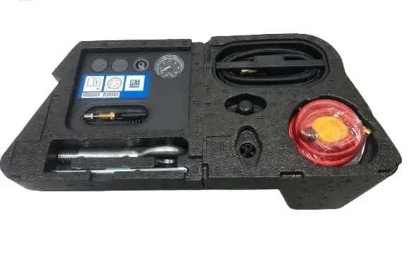 Opel Meriva B Tool set 328912134