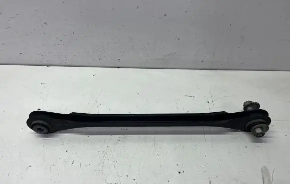 Volkswagen Touareg II Rear control arm 7P0501530