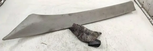 BMW 3 E36 (A) pillar trim 87654321