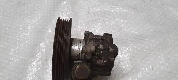 Audi A6 S6 C5 4B Power steering pump 8E0145155N
