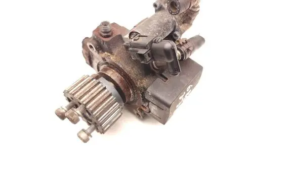Volkswagen Golf VI Fuel injection high pressure pump 03L130755AL