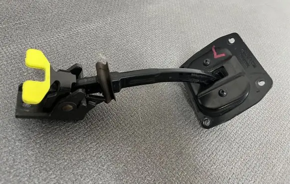 Peugeot Expert Front door check strap stopper 9809831880 ES72