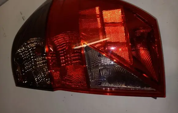 Honda FR-V Rear/tail lights