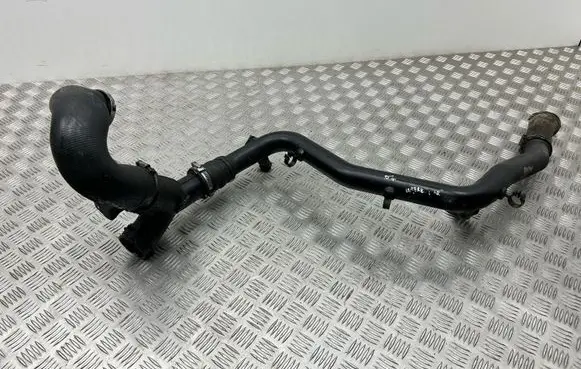 Audi Q7 4L Intercooler hose/pipe 7L6145795S