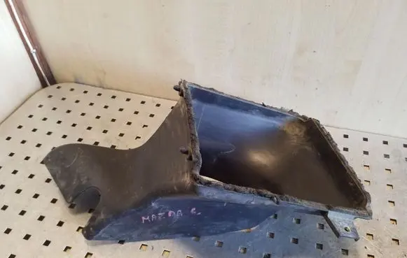 Mazda 6 Intercooler air channel guide 