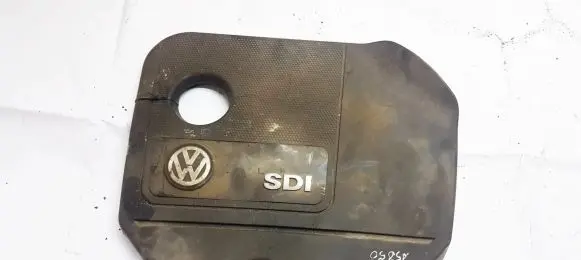 Volkswagen Polo Engine cover (trim) 038103925