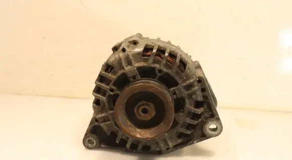 Audi A6 S6 C5 4B Generator/alternator