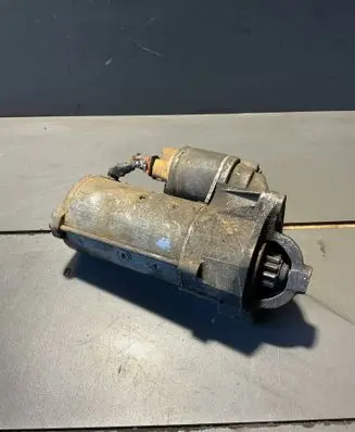 Renault Trafic II (X83) Starter motor D7R44