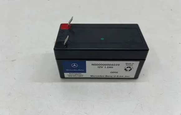 Mercedes-Benz GLA H247 Car battery N000000004039
