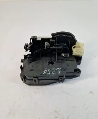 BMW 3 F30 F35 F31 Front door lock 7229470